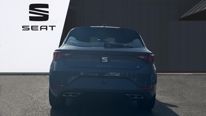 SEAT Leon 1.5 TSI 150 FR Black Edition 5dr [DAP] Petrol Hatchback